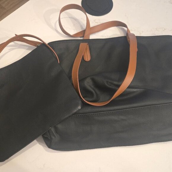 JOY Luxe Genuine Leather Handbag, Chic Crossbody with Shopper Tote Black - Picture 5 of 5